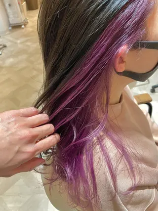 カラー ミディアム N° aria 三軒茶屋のヘアスタイル