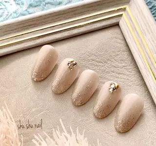 ネイル shushunail所属・和田 周子のネイルデザイン