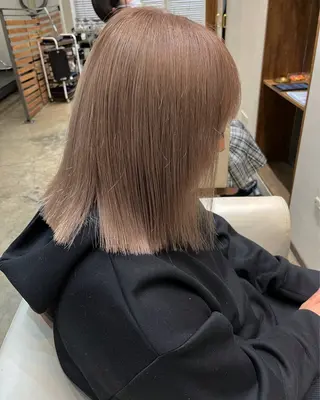 ショート 艶髪カラー😊 西久保光✂️のヘアスタイル