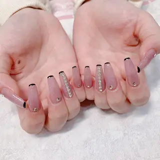 ネイル バニーアイズ　ネイル ニューオータニ博多店のネイルデザイン