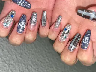 ネイル Nailsalon Fave/Rinaのネイルデザイン