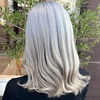 ミディアム カラー 🥀UCHIYAMA LiN🥀のヘアスタイル