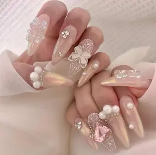 ロング Bling Salonのネイルデザイン