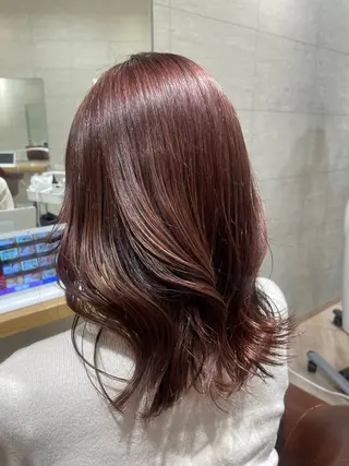 ミディアム カラー 小川 美優のヘアスタイル