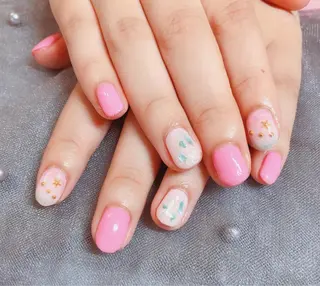 ネイル マジックミラー所属・マジック ミラーのネイルデザイン