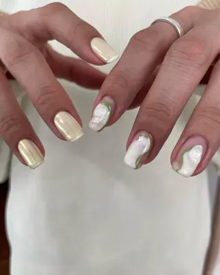 ネイル kiii.__ ✴︎*のネイルデザイン