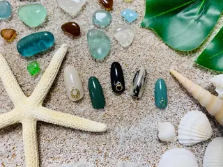 ネイル Nail&Eyelash Amour(アムール)所属・山下 愛のネイルデザイン