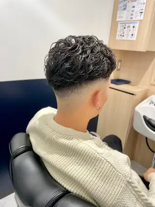 ショート パーマ メンズ 銀座メンズカット/ 銀座メンズパーマ/のヘアスタイル