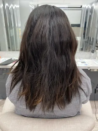 セミロング カラー パーマ ヘアアレンジ メンズ キッズ ネイル マツエク・マツパ 京都レイヤーカット/ 縮毛矯正/羽柴りくのヘアスタイル