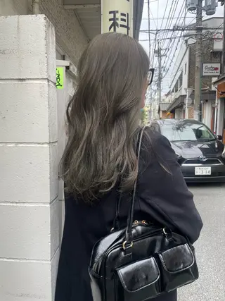 カラー 田代 さつきのヘアスタイル