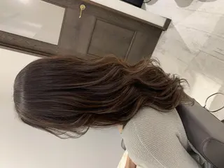 ロング 瀬尾 由希菜のヘアスタイル