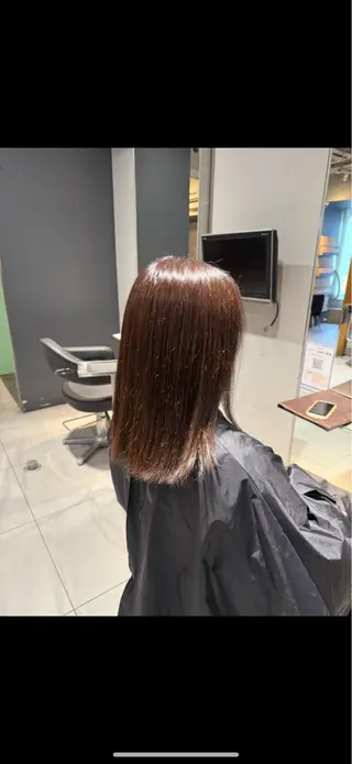 ミディアム Lee京橋店所属・Lee京橋 Natsumiのヘアスタイル