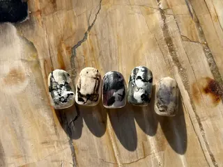 ネイル アトリエ １０３のネイルデザイン