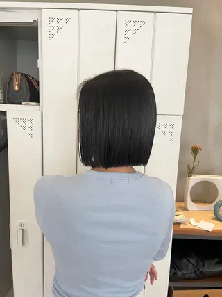 ミディアム 飯田 愛結のヘアスタイル