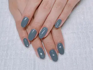 ネイル THECOLORS所属・近貞 莉奈のネイルデザイン