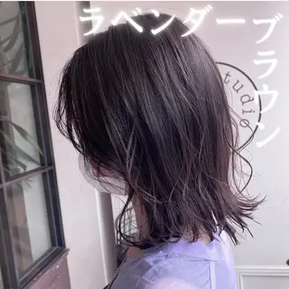 ミディアム カラー 川越 輝梨奈のヘアスタイル