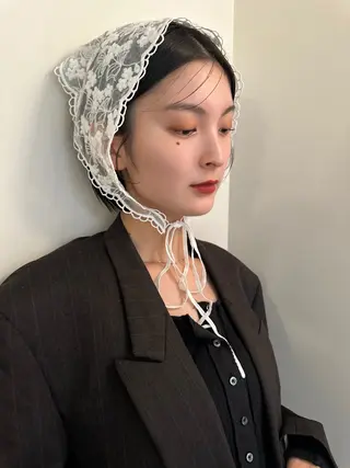 ミディアム カラー 上田 恋菜のヘアスタイル