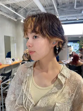 ショート カラー パーマ yuki / 岡崎ハイトーンカラーのヘアスタイル