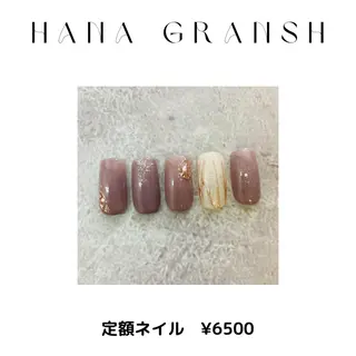 ネイル ECLAT エクラ所属・寺山 千鶴のネイルデザイン