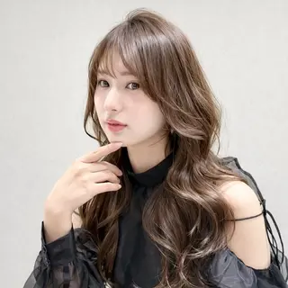 ロング カラー ヘアアレンジ 巻きラク♡レイヤー 🦢こころのヘアスタイル