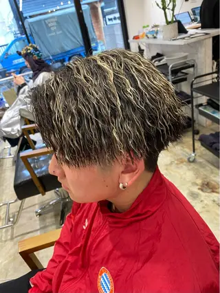パーマ メンズ 🌴パーマオタク🌴 長谷川　諒佑🌈のヘアスタイル