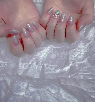 ミディアム めぐみのネイルサロン 惠のネイルデザイン