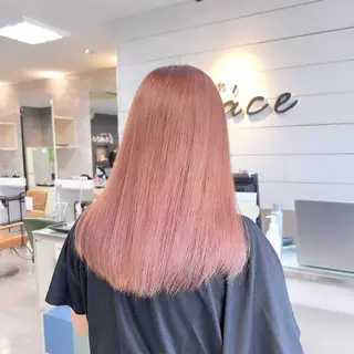 ロング カラー three若林 那津のヘアスタイル