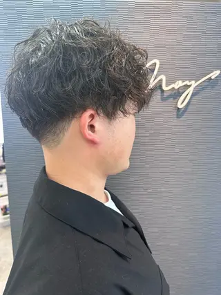 パーマ メンズ Noy所属・Noyヨシモト ヒロトのヘアスタイル