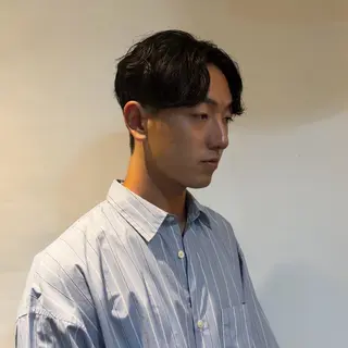 ショート パーマ HANA所属・林 小桃のヘアスタイル