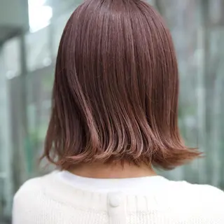 ミディアム カラー fio マナミのヘアスタイル