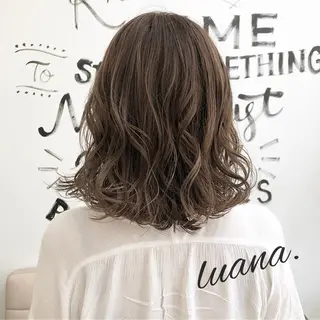 ミディアム エクステ・髪質改善・ ブリーチ・吉田大介のヘアスタイル