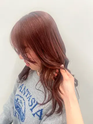 ロング Lomalia もえかのヘアスタイル