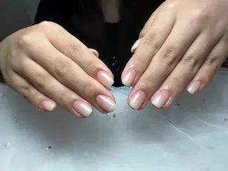 ネイル MEest Beauty Studio所属・Junn Nailのネイルデザイン