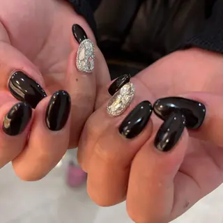 ネイル 栗田 ゆう子のネイルデザイン