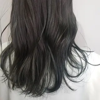 ロング 🇰🇷透明感×ハイ トーン🌟tomoのヘアスタイル