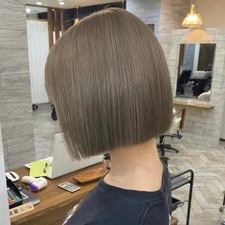 ショート カラー パーマ ヘアアレンジ メンズ キッズ ネイル マツエク・マツパ アイブロウ 透明感ワンカラー梅田 ダブルカラー/川上のヘアスタイル