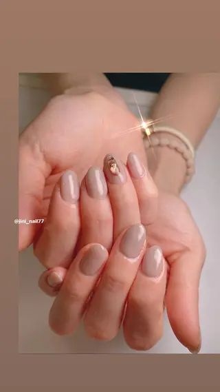 ネイル JINI NAIL所属・ジニ ネイルのネイルデザイン