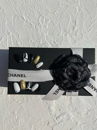 ネイル nail.gorin所属・吉村 優子のネイルデザイン