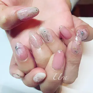 ネイル UrakoNail 《nail》のネイルデザイン