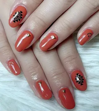 ネイル シェヌネイル JURAのネイルデザイン