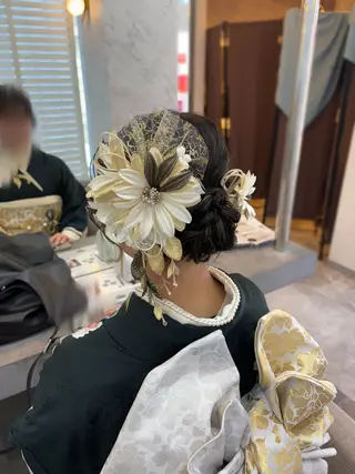 ロング ヘアアレンジ Maho ブリーチモデル募集中のヘアスタイル