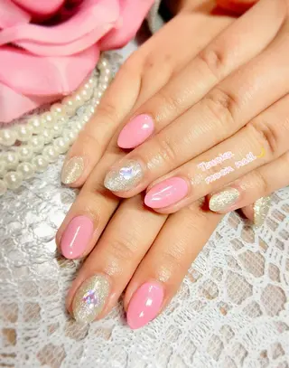 ネイル 🌙都岡 ムーンネイルのネイルデザイン