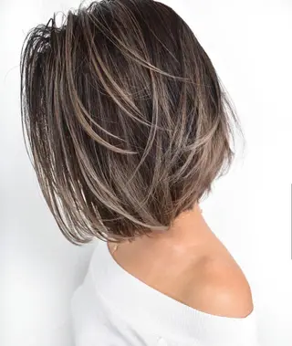 ショート カラー 似合わせ レイヤー須川のヘアスタイル