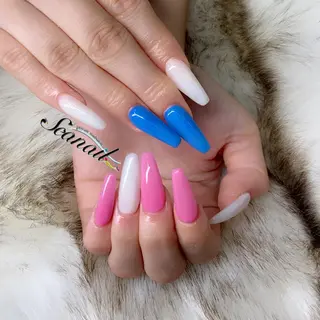 ネイル 小尾 栞のネイルデザイン