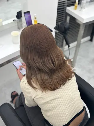 ロング 韓国ヘア/ブリーチ無 しWカラー/オリーブのヘアスタイル