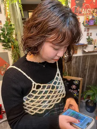 ミディアム カラーパティシエ facce🌼ikoのヘアスタイル