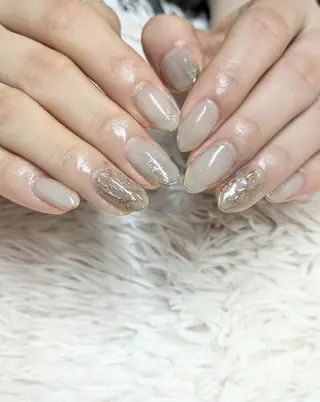 ネイル 會田 瑠衣のネイルデザイン