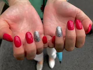 ミディアム Home salon Rのネイルデザイン