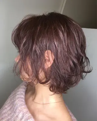 ショート カラー 菅村 勇亮のヘアスタイル