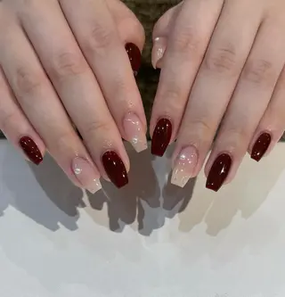 ネイル RAFFINE 月🦋🩵のネイルデザイン